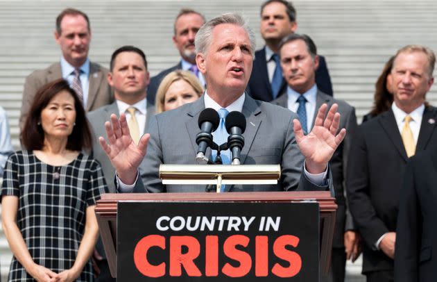 House Minority Leader Kevin McCarthy (R-Calif.) is outraged that he has to wear a mask at work. (Photo: Bill Clark via Getty Images)