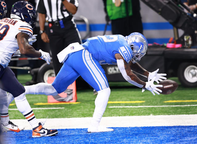 Lions gonna Lions: D'Andre Swift drops a sure game-winning TD as Bears come  back to win (video)