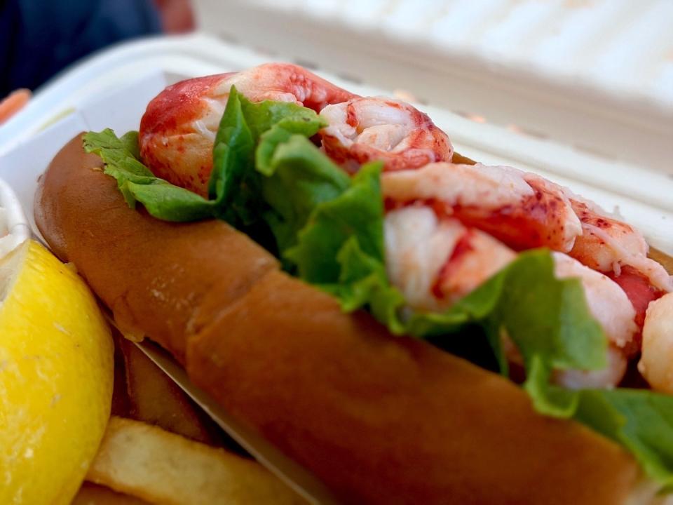 lobster roll maine