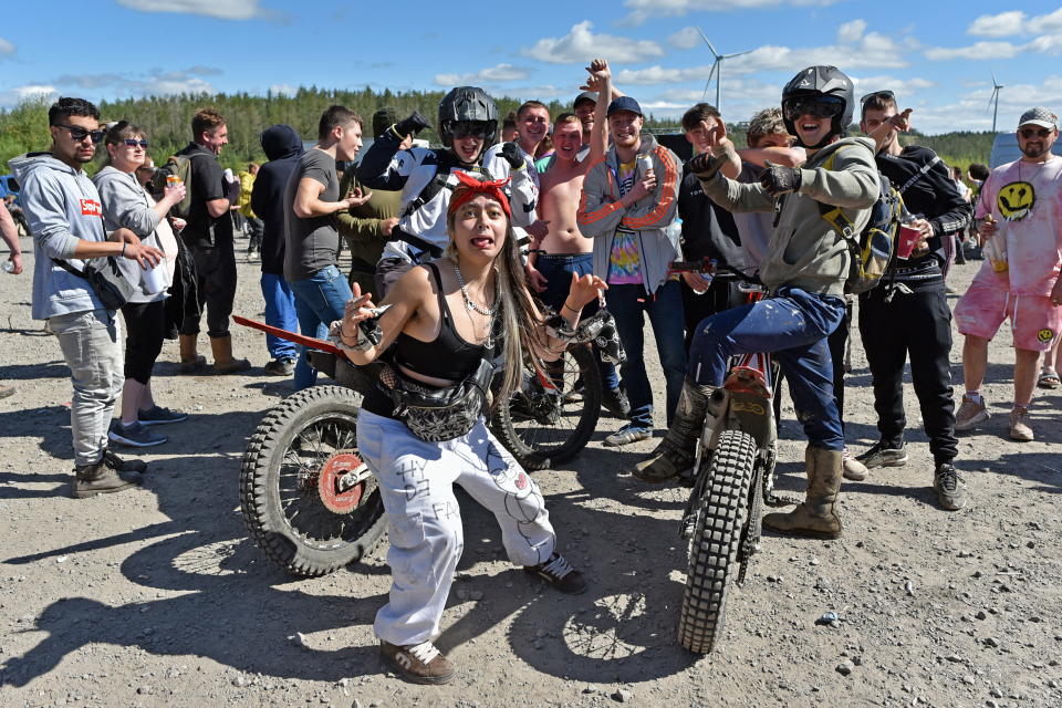 Rave which started in the early hours of Sunday in the forest at Neath Port Talbot, near the village of Banwen.  Locals find it impossible to park their cars.