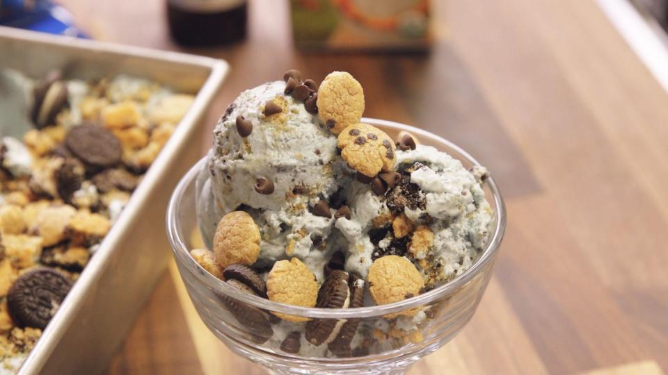 Cookie Monster No-Churn Ice Cream