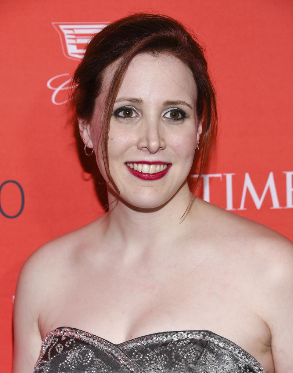 ARCHIVO - Dylan Farrow asiste a la gala TIME 100 en Nueva York el 26 de abril de 2016. "Silencio", la edición en español de la novela debut de Farrow "Hush", fue publicada por Editorial Planeta. (Foto por Evan Agostini/Invision/AP, Archivo)