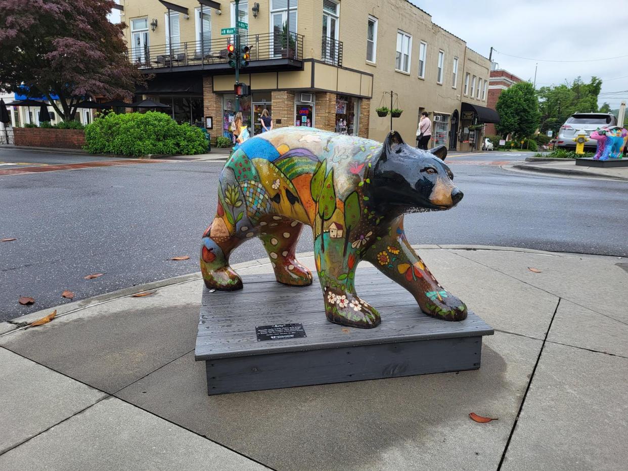 "Arty" bear is one of the 20 new Bearfootin' Bears now on display along Main Street in Hendersonville.