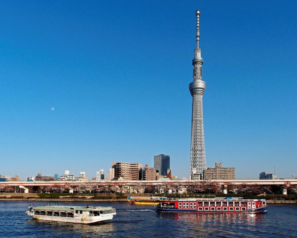 riverboats and view of Skytree in Tokyo