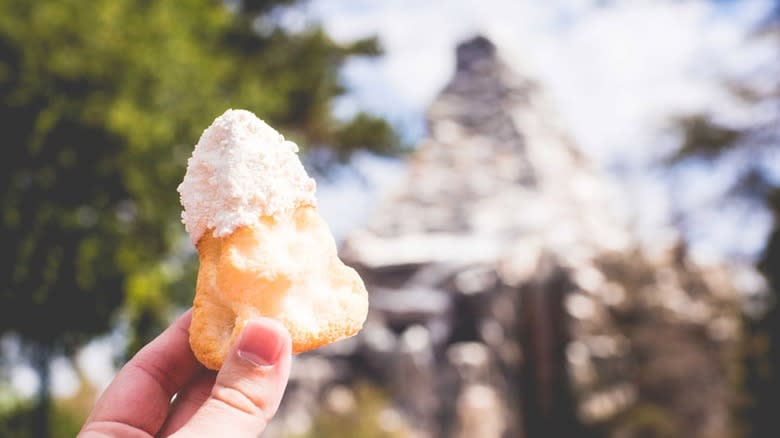 Matterhorn macaroon with Disneyland's Matterhorn ride