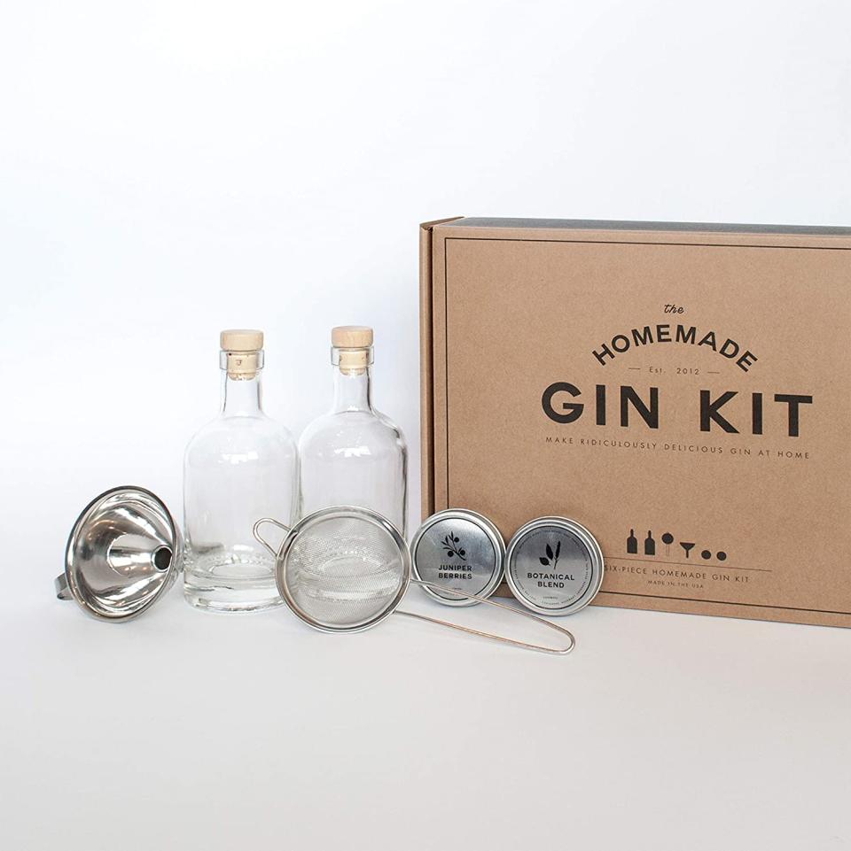 best hostess gifts, gin making kit