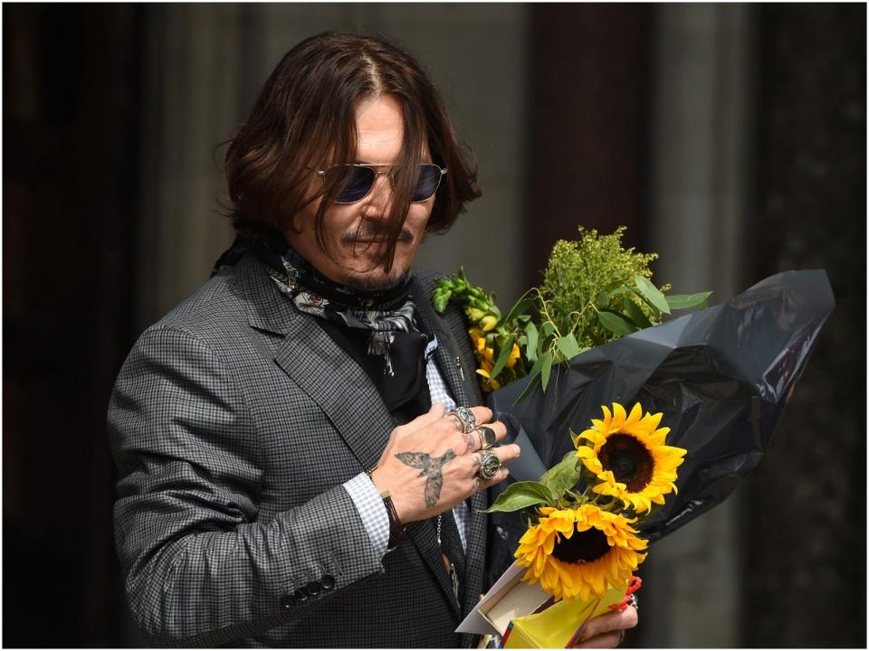 Johnny Depp arriving at court