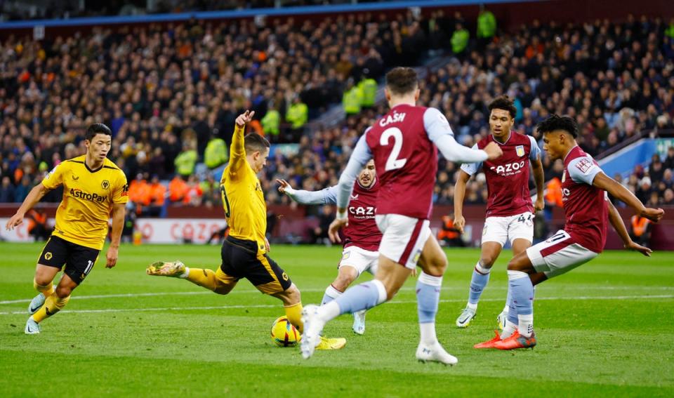 Daniel Podence scores for Wolves (Action Images via Reuters)