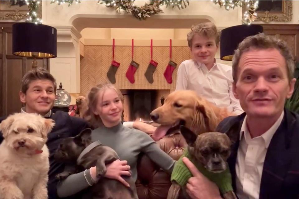<p>Neil Patrick Harris/ Instagram</p> Neil Patrick Harris anda family celebrate Christmas with their pets
