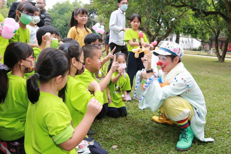 耶誕跨年首場親子活動周六登場　黃偉哲邀您一童趣總爺