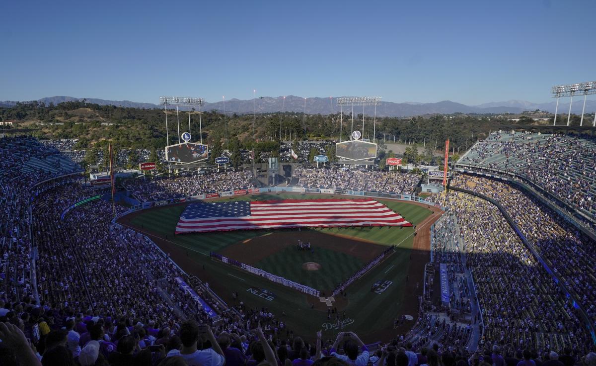 FBI L.A. chief reassigned amid flap over agents' meeting at Dodgers playoff  game - POLITICO