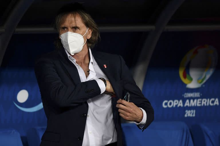 Ricardo Gareca llevó otra vez a Perú a las semifinales de la Copa América (Photo by MAURO PIMENTEL / AFP)