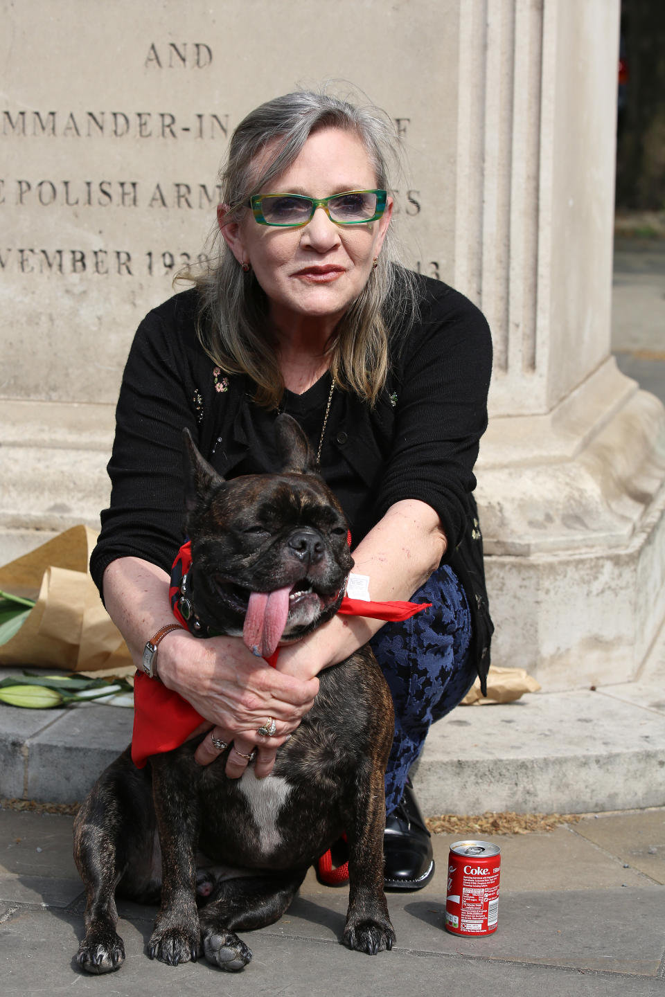 Carrie Fisher with Gary in June 2016 (Photo: Neil P. Mockford/Getty Images)