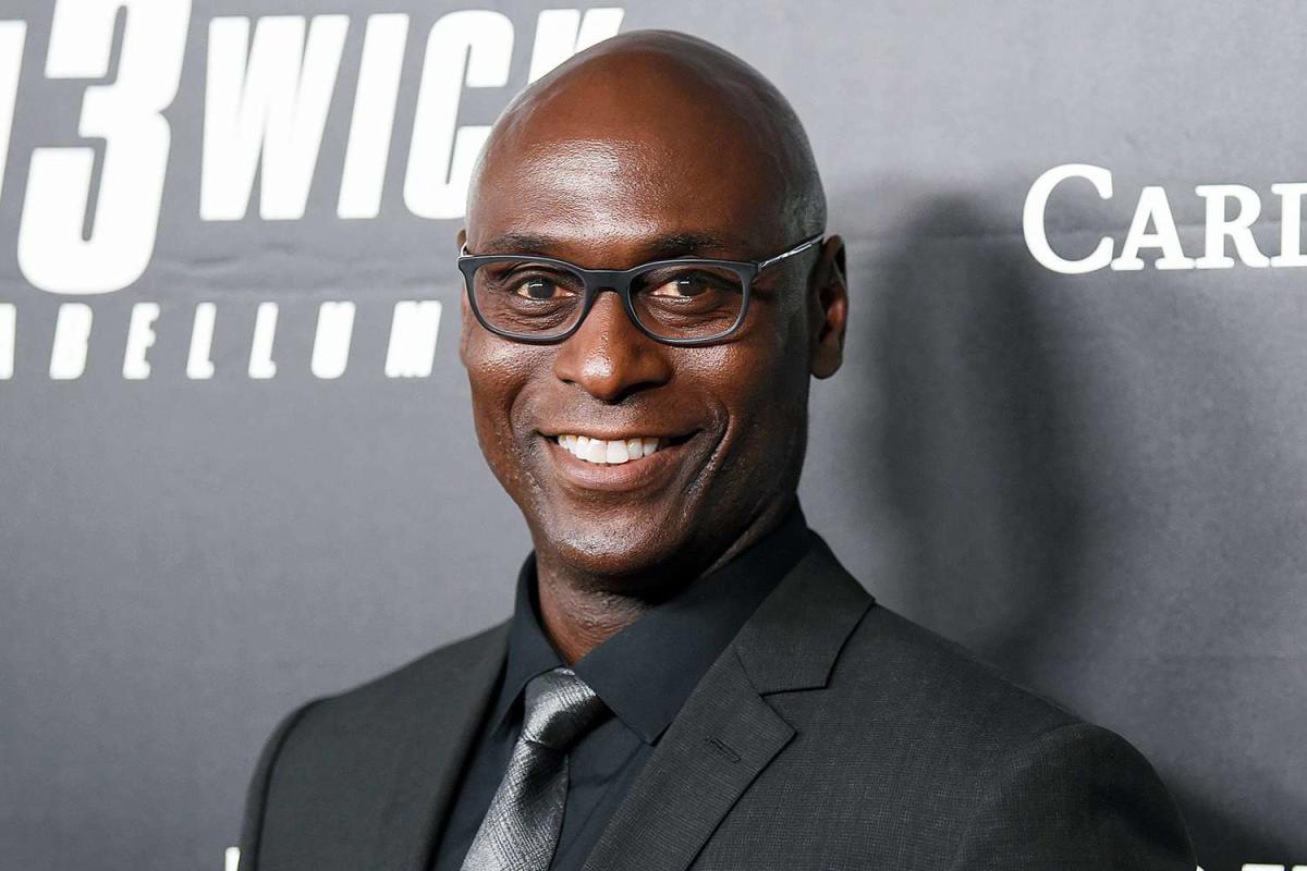Family disputes Lance Reddick's reported cause of death - Los