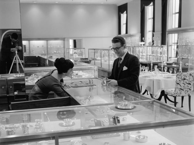 Alexandre Arnault, from left, Gal Gadot and Anthony Ledru participate in  the Tiffany & Co. Fifth Avenue flagship store grand re-opening ribbon  cutting ceremony on Wednesday, April 26, 2023, in New York. (