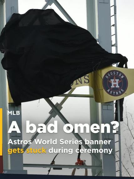 Bad omen: Astros World Series banner gets stuck during ring ceremony