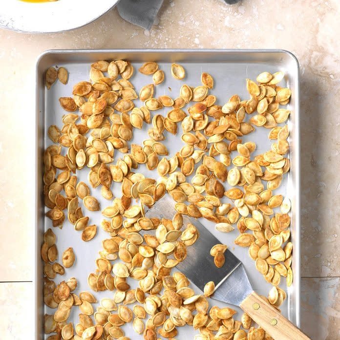 Light Roasted Pumpkin Seeds Exps Hcka19 34298 C05 11 2b 3