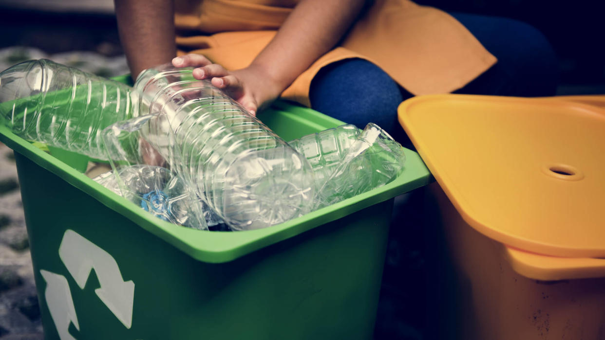 recycling-bottles