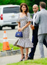 <p>Dos días antes tampoco nos conquistó en el Veuve Clicquot Polo Classic 2018. Y eso que llevaba un diseño de Zac Posen. (Foto: Gtres). </p>