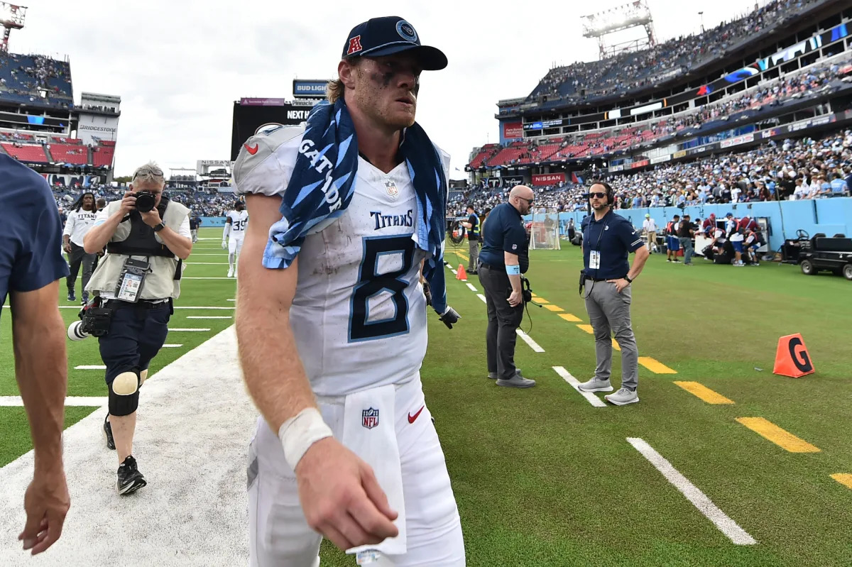 Titans coach Brian Callahan doesn’t regret outburst at QB Will Levis after turnover in loss to Jets - Yahoo Sports