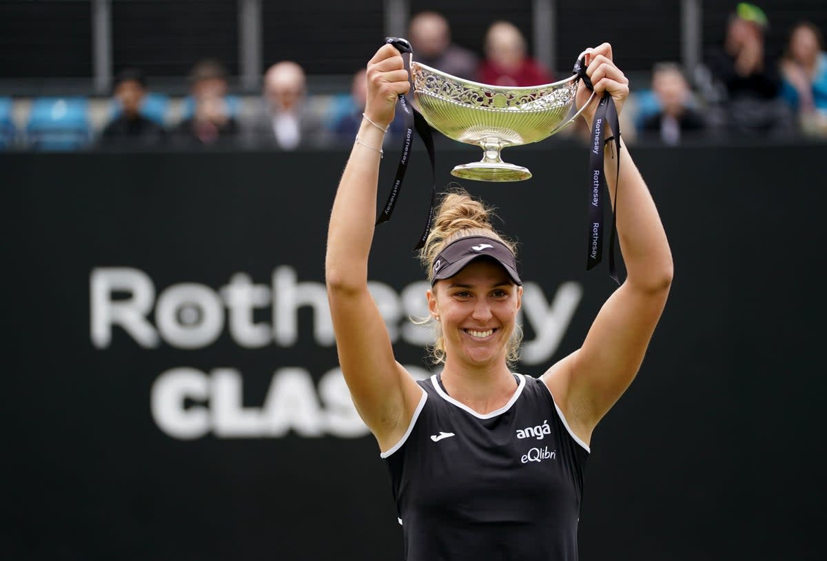 Beatriz Haddad Maia with the trophy in Birmingham (Zac Goodwin/PA) (PA Wire)