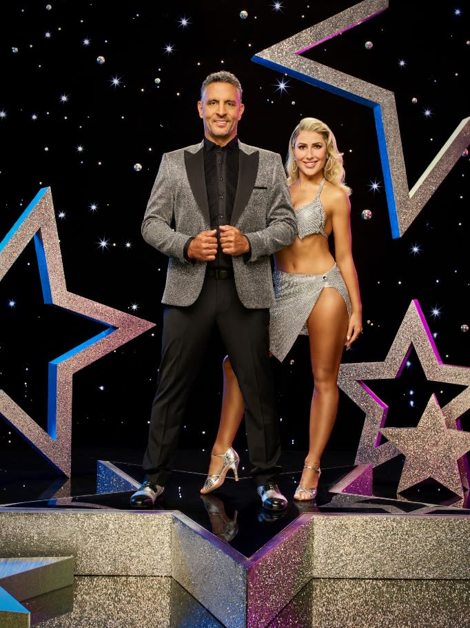 DANCING WITH THE STARS - ABC’s “Dancing With The Stars” stars Mauricio Umansky and Emma Slater. (ABC/Andrew Eccles)