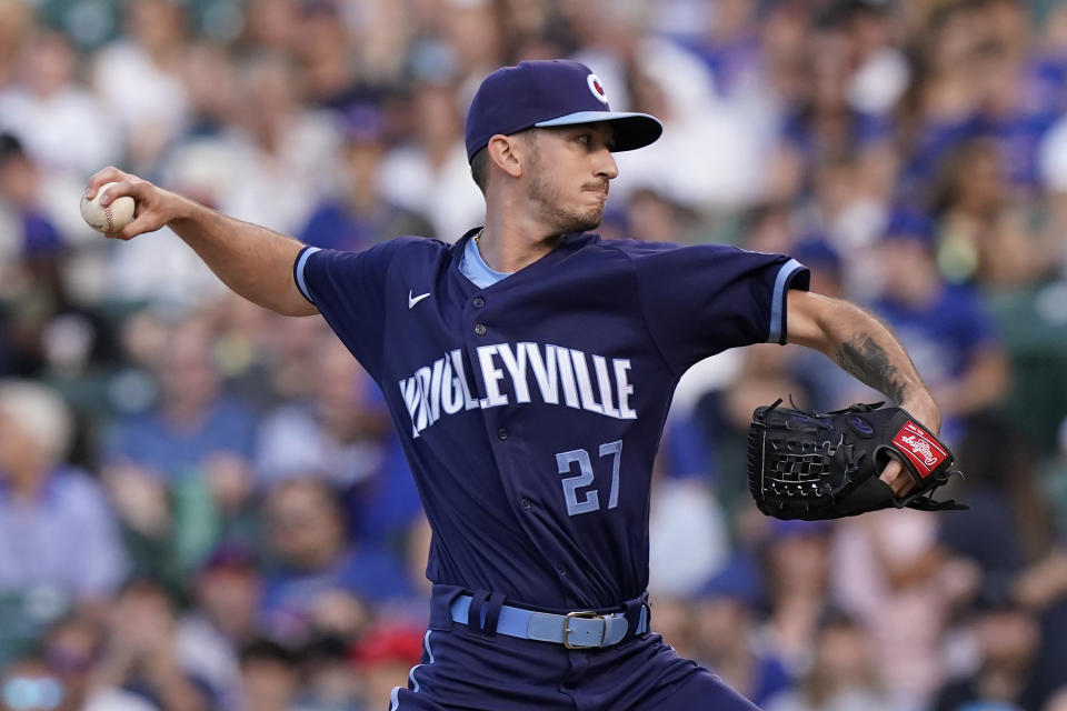 Chicago Cubs starting pitcher Zach Davies throws to a Miami Marlins batter during the first inning of a baseball game in Chicago, Friday, June 18, 2021. (AP Photo/Nam Y. Huh)