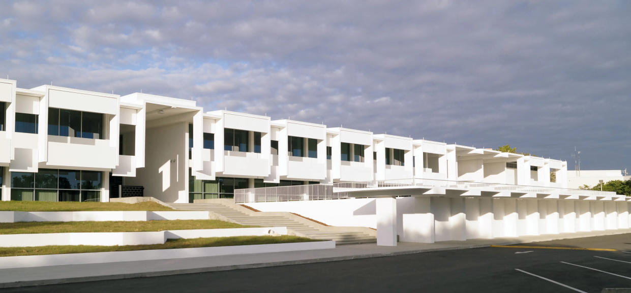 This shows a view of the 1960 addition to Sarasota High School, which marked Paul Rudolph’s transition from designing beachfront houses to the large-scale public buildings of his Brutalist period.