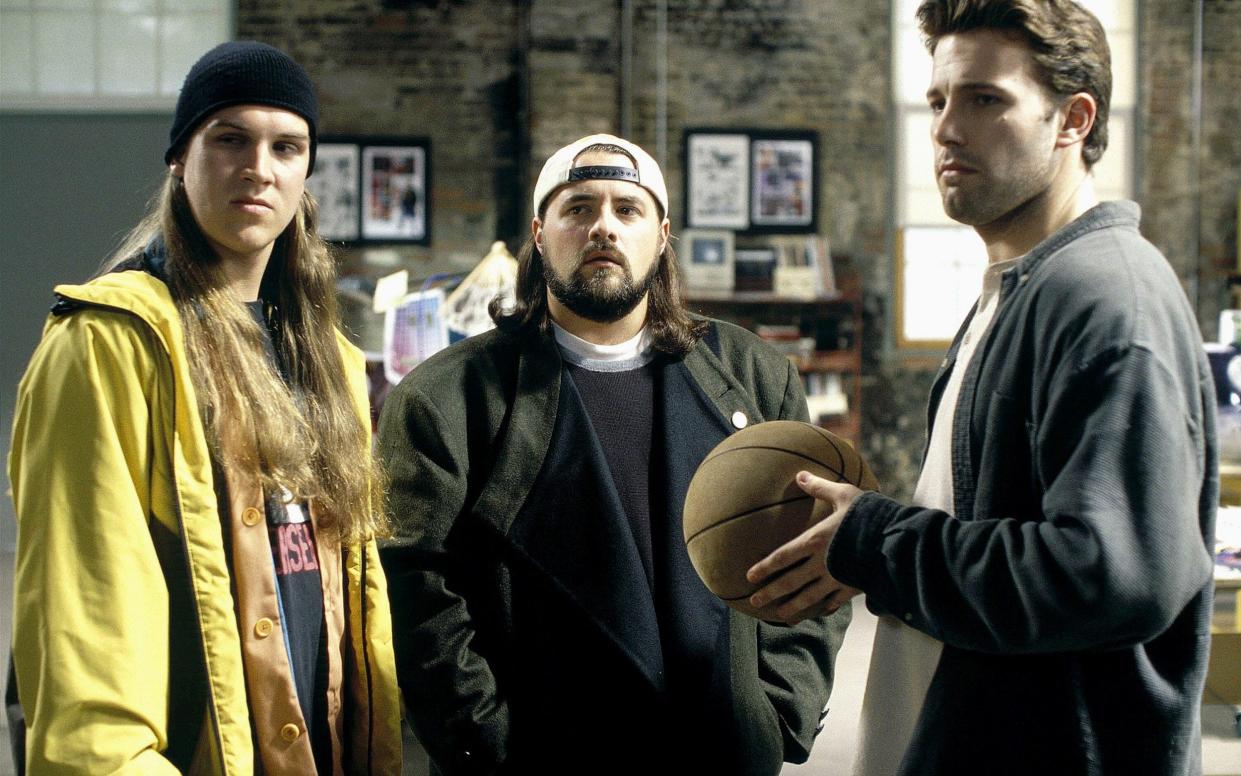 Jason Mewes, Kevin Smith and Ben Affleck in Jay and Silent Bob Strike Back - Alamy