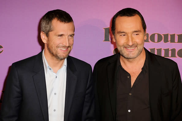 <p>Après quelques petits rôles au cinéma, Guillaume Canet lui offre un rôle qui l’aide à percer dans le métier. Dans « Mon idole », il joue un chauffeur de salle pour une émission télé « Envoyez les mouchoirs », aux côtés de Diane Krüger et François Berléand. </p>