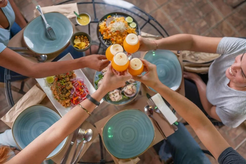 EL ceviche de pescado es un platillo que podemos encontrar al rededor del continente entero. 