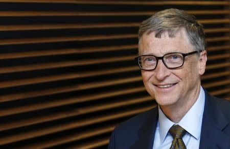 Microsoft founder Bill Gates arrives for a meeting with European Commission President Jean-Claude Juncker at the EU Commission headquarters in Brussels January 22, 2015. REUTERS/Francois Lenoir