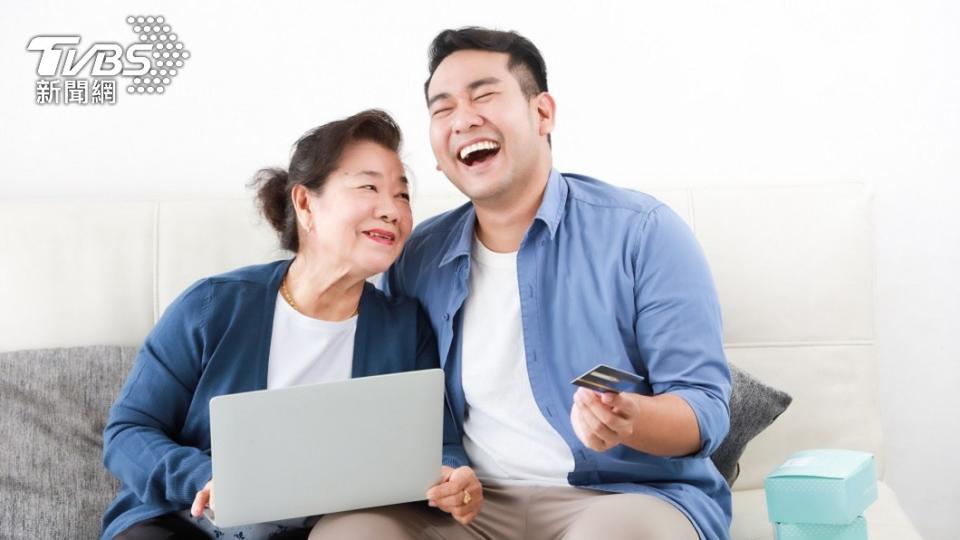 一名人妻分享自己的小叔是不折不扣的媽寶。（示意圖，與當事人無關／shutterstock 達志影像）