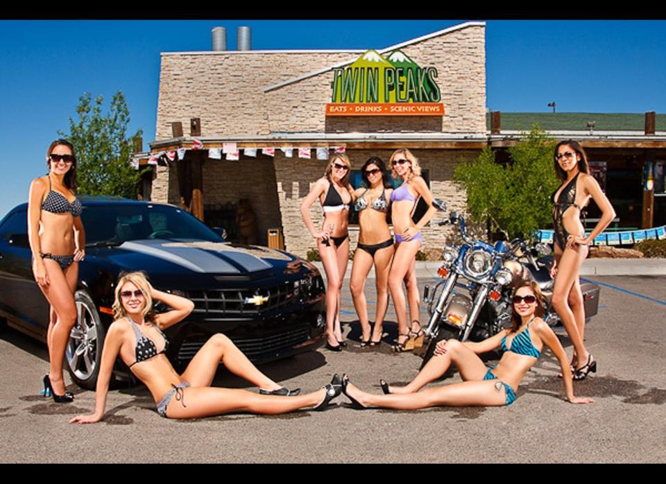 <a href="http://www.twinpeaksrestaurant.com/" target="_hplink">Twin Peaks</a> is a chain based in Texas, with 24 locations in 10 states. The "ultimate man cave" is attended by the Twin Peaks girls, whose serve up patrons in skimpy outfits. The menu includes dishes like pulled pork BBQ nachos, homestyle meatloaf and buffalo wings.