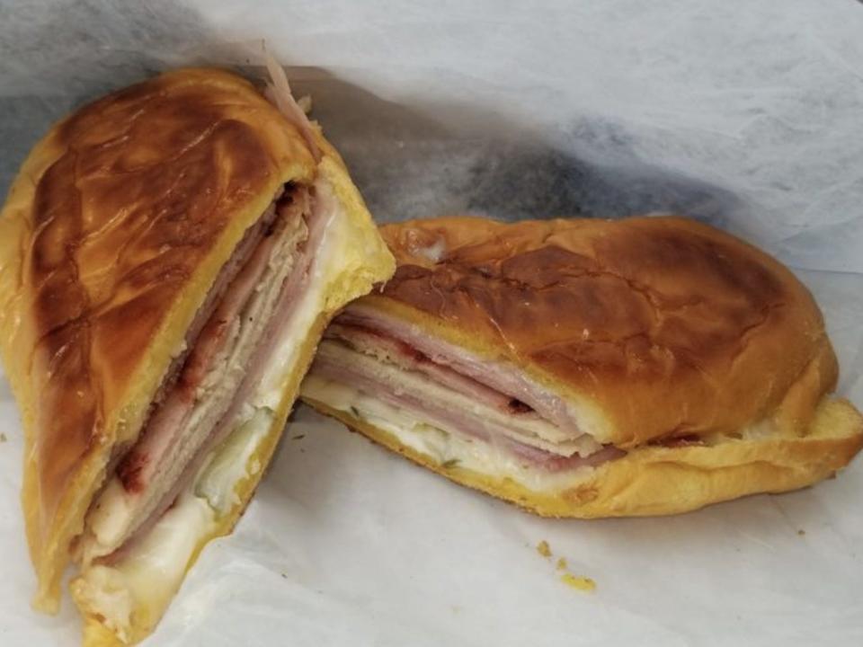 Tom's Cuban On The Go!