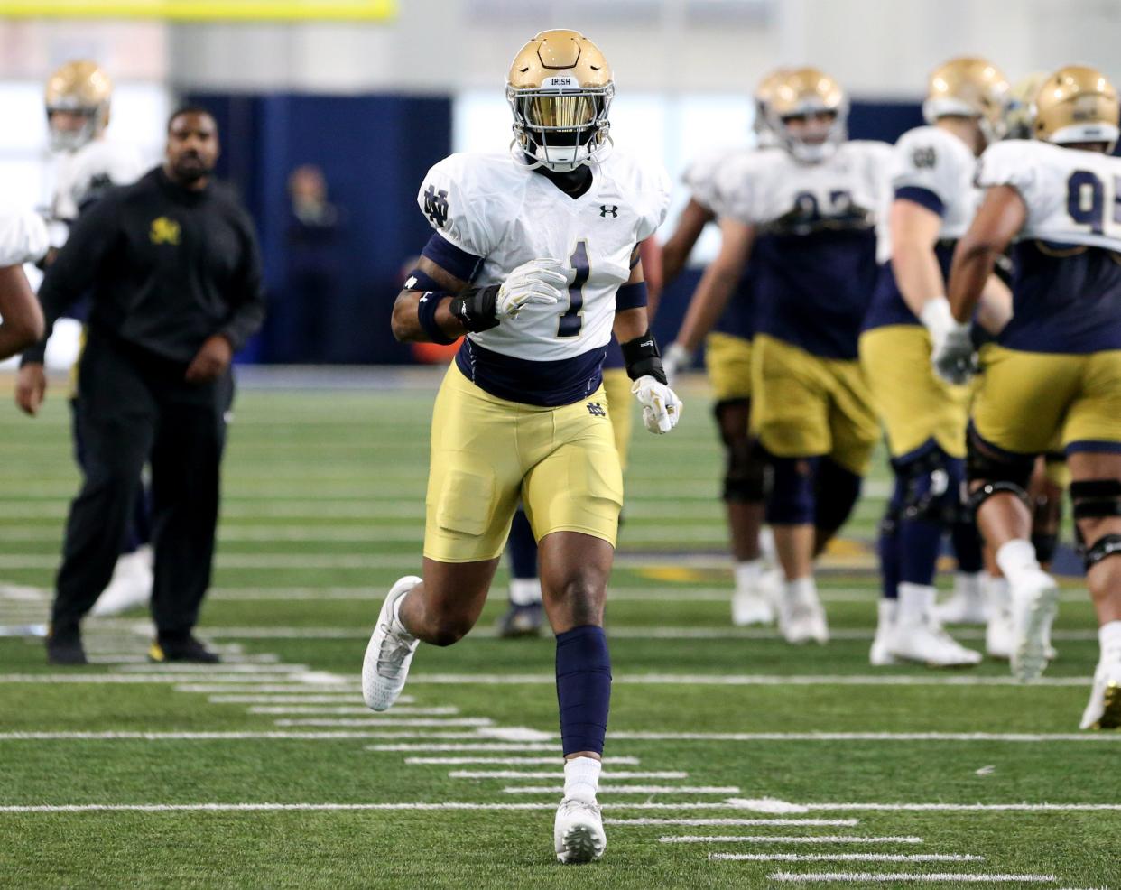 Defensive lineman Javontae Jean-Baptiste (1) goes through drills Saturday, March 25, 2023, at Notre Dame spring football practice in South Bend.

Nd Fb Practice 03252023