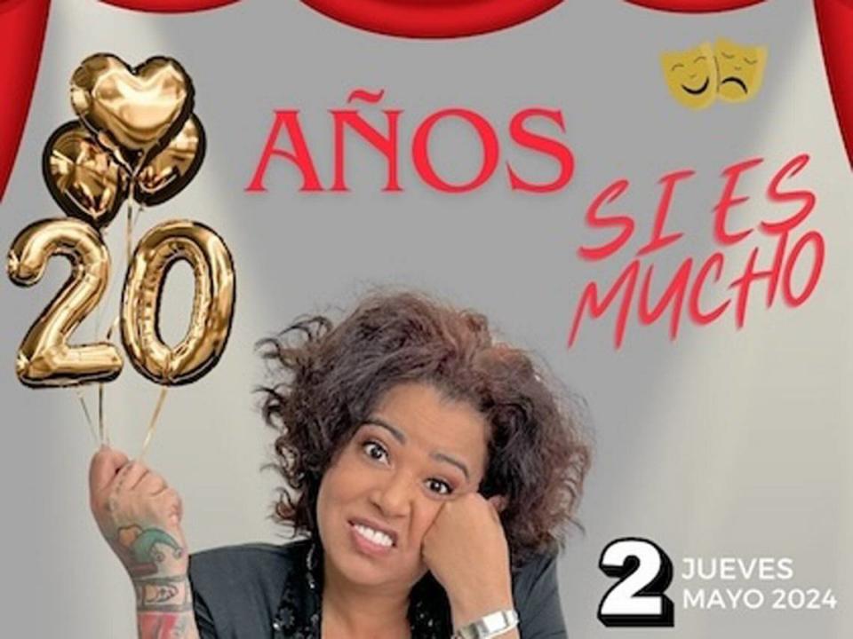 Cuqui la Mora en '20 Años sí en mucho' en el Teatro Trail. 