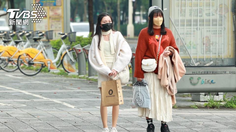 東北季風持續影響，早晚天氣較涼。（圖／TVBS資料畫面）