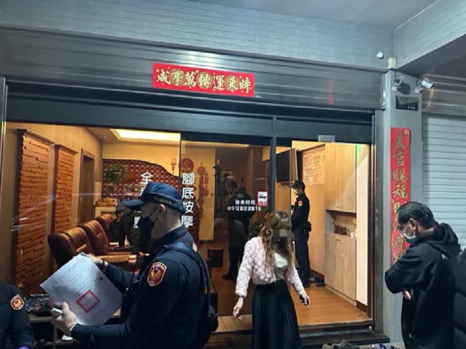 養生館涉嫌以合法掩飾非法，引進外籍女移工，逼迫從事性交易，觸犯人口販運防制法，二名主嫌遭羈押、起訴。（圖：雲林地檢署提供）