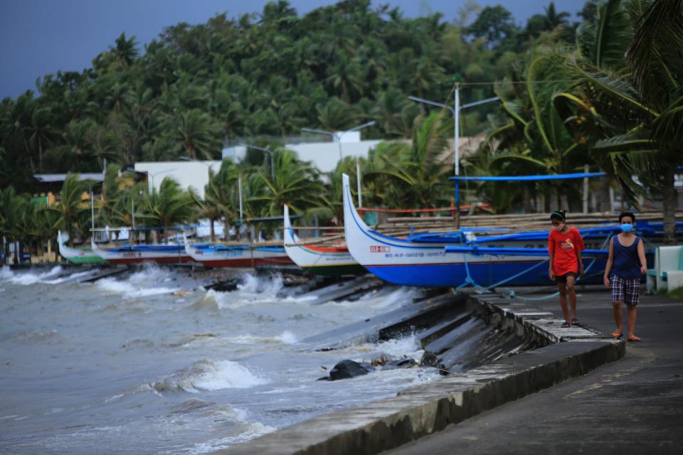 Le typhon Goni approche des Philippines. - Charism SAYAT