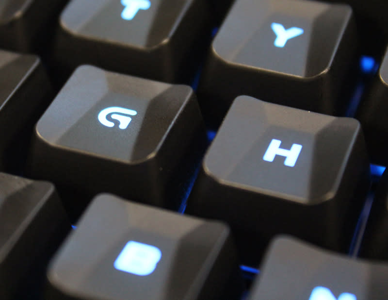 We really like the slanted keycaps as they aren't only useful, they actually give the keycaps a differentiated feel from generic keycaps.