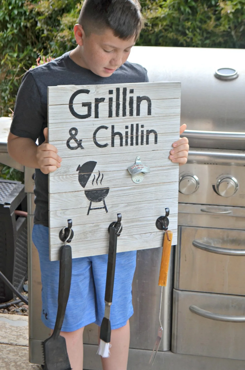 fathers day bbq sign