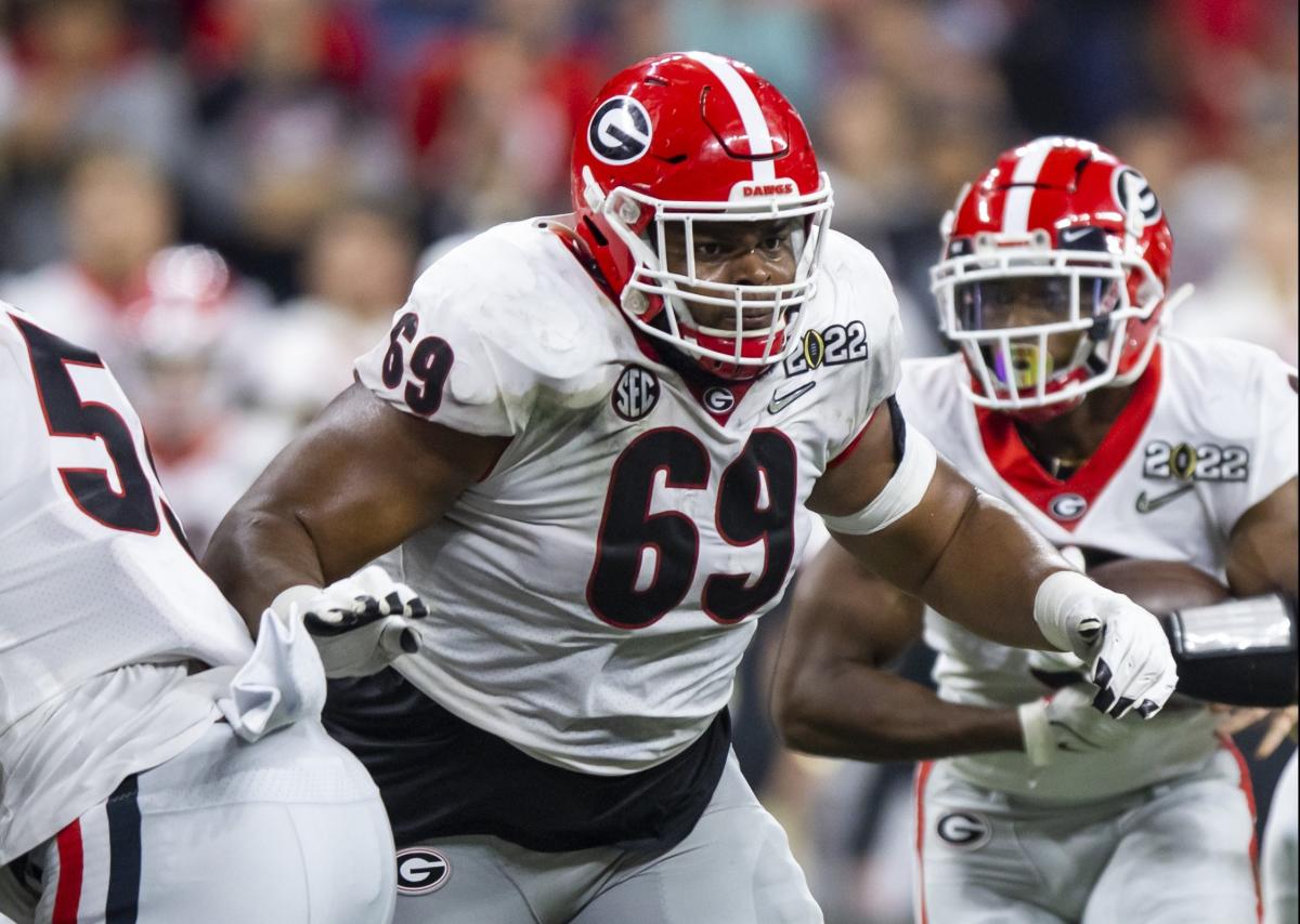 Packers meet virtually with Georgia OL Jamaree Salyer