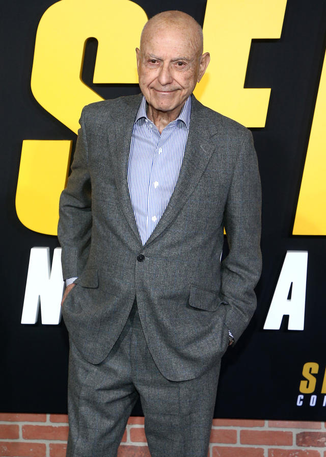 Alan Arkin, star of 'Little Miss Sunshine' and 'Get Smart,' dies