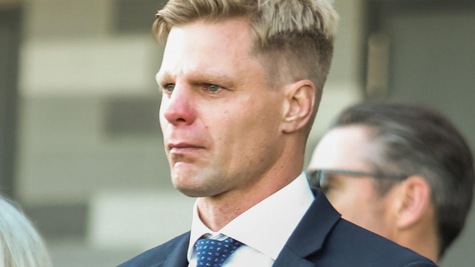 Nick Riewoldt, pictured here in tears during Danny Frawley's lap of honour.