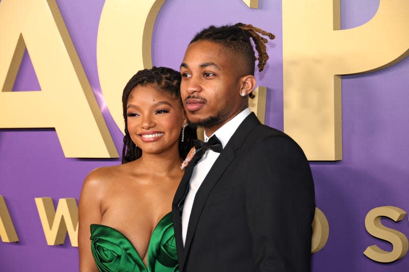 Halle Bailey and DDG attend the 55th NAACP Image Awards at Shrine Auditorium and Expo Hall on March 16, 2024 in Los Angeles, California. - Photo: Kayla Oaddams/FilmMagic (Getty Images)