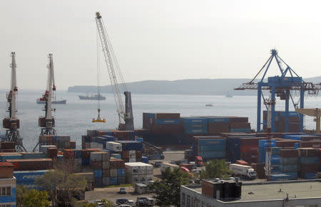 A general view shows a commercial port in Vladivostok, Russia, October 10, 2007. REUTERS/Yuri Maltsev