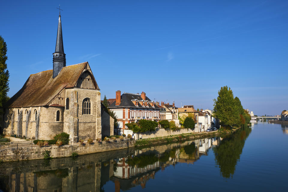 Vivre dans l'Yonne et travailler à Paris, de nombreux "navetteurs" ont déjà fait ce choix. Avec l'explosion du télétravail, le département peut s'attendre à un exode massif.