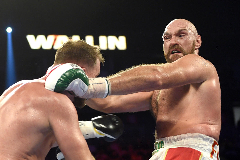 LAS VEGAS, NEVADA - SEPTEMBER 14: Tyson Fury (R) and Otto Wallin fight during their heavyweight bout at T-Mobile Arena on September 14, 2019 in Las Vegas, Nevada. Tyson won by an unanimous decision after the 12-round bout.  (Photo by David Becker/Getty Images)