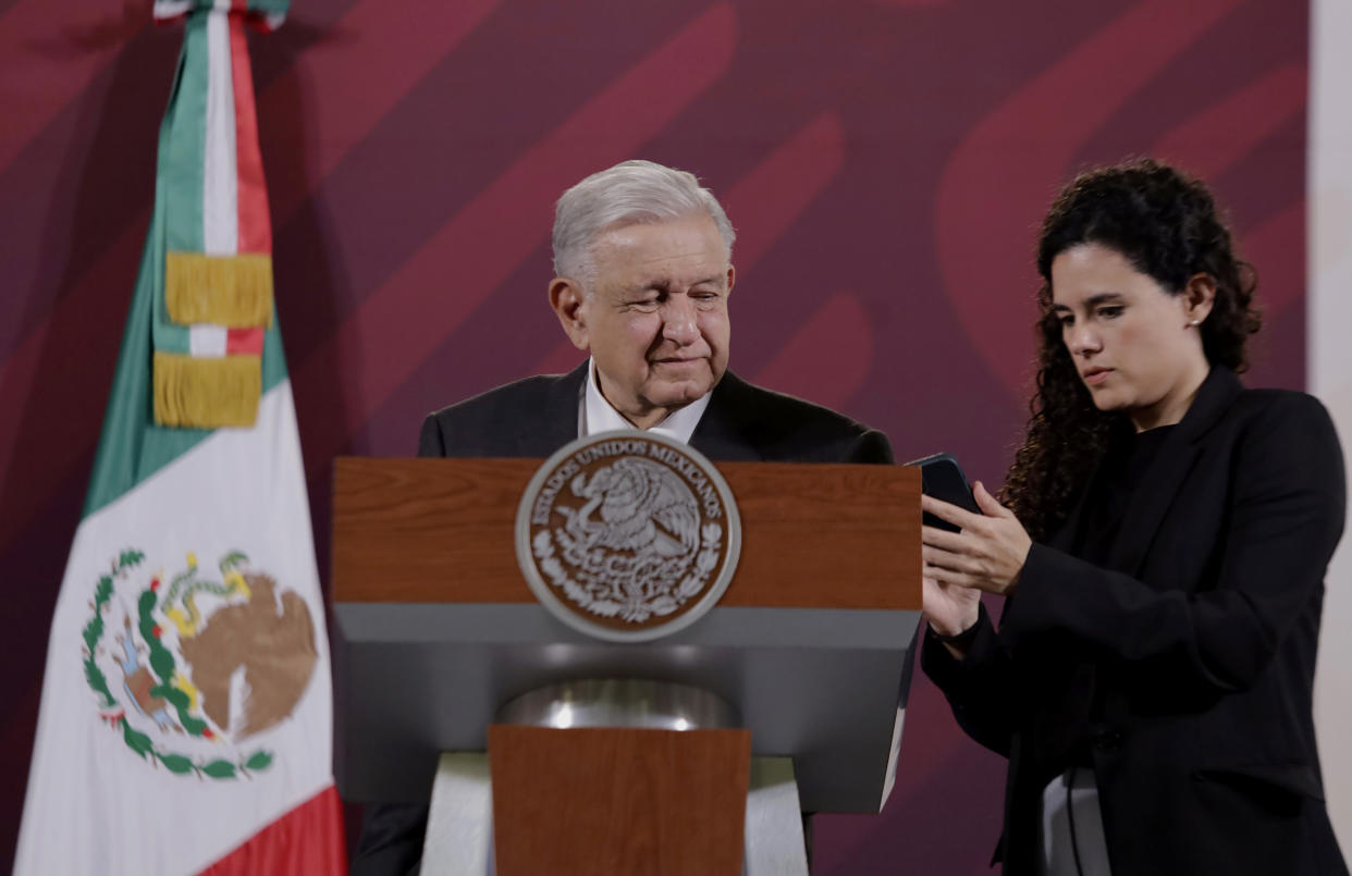Andrés Manuel López Obrador, presidente de México, y Luisa María Alcalde, secretaria de Gobernación |  Foto Archivo: Gerardo Vieyra/NurPhoto via Getty Images
